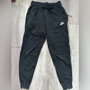Nike Women’s Joggers Black XS